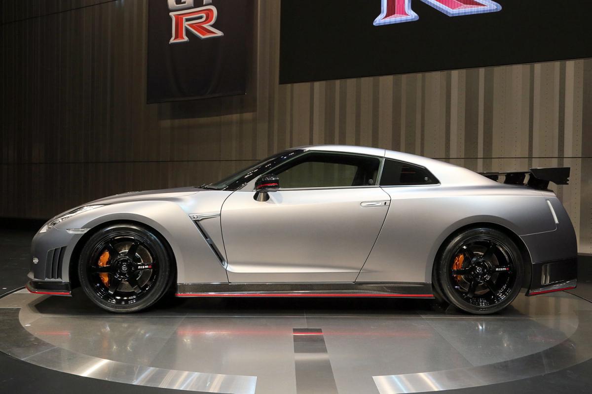 Nissan gt r Nismo 2015