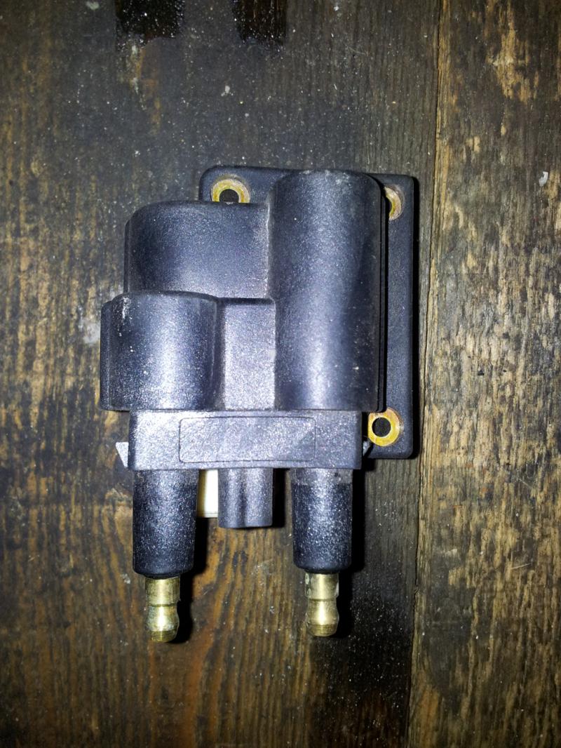 Катушка зажигания 2526052A VOLVO S40 V40 96- Катушка зажигания 2526052A VOLVO S40 V40 96-