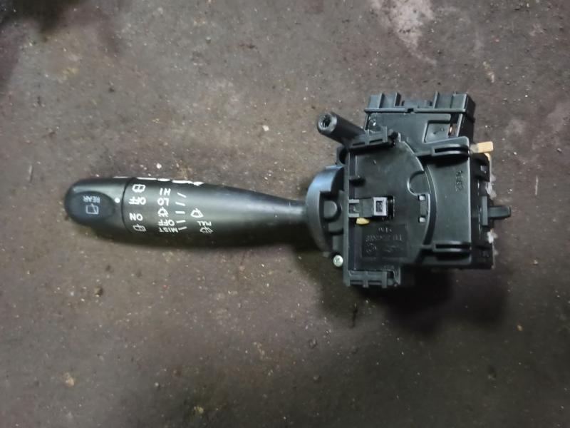 Переключатель поворотов подрулевой T113774110BM CHERY TIGGO T11 Переключатель поворотов подрулевой T113774110BM CHERY TIGGO T11