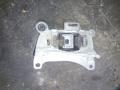 Опора двигателя левая 112205136r RENAULT FLUENCE 10-