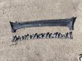 Спойлер двери багажника 90452409 OPEL CORSA D