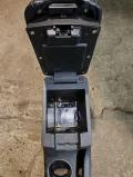 Подлокотник с консолью ручника 06802443 GEELY Emgrand EC7